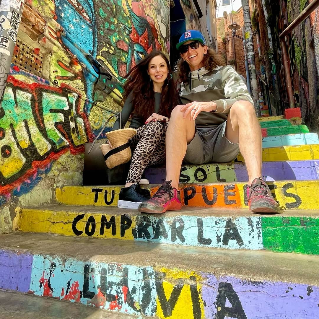Street art in Valparaíso, Chile - Exploring the vibrant and artistic city of Valparaíso.