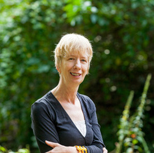 Helen Parsonage Author Photo
