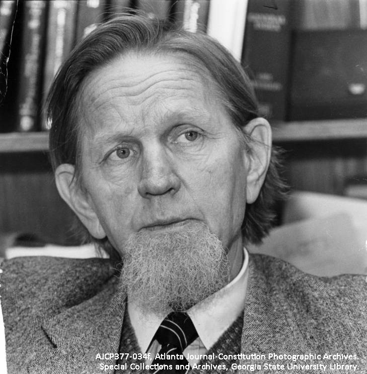 Bobby Lee Cook portrait, Vanderbilt Law School publication. Alt: Bobby Lee Cook, renowned lawyer, in a portrait from Vanderbilt University Law School.